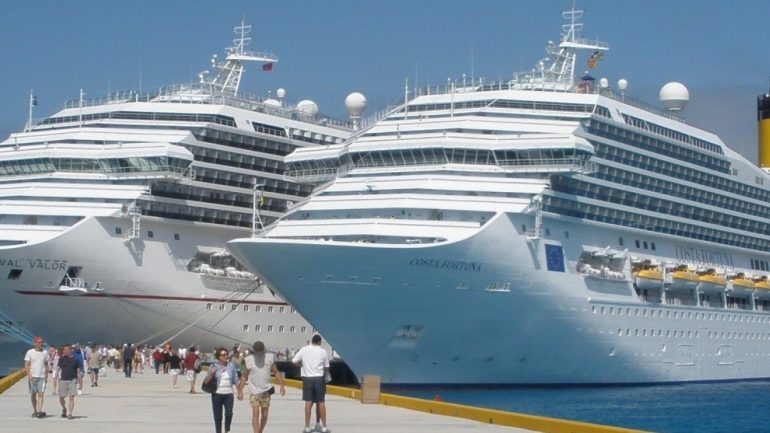 cruiseships hrakleio