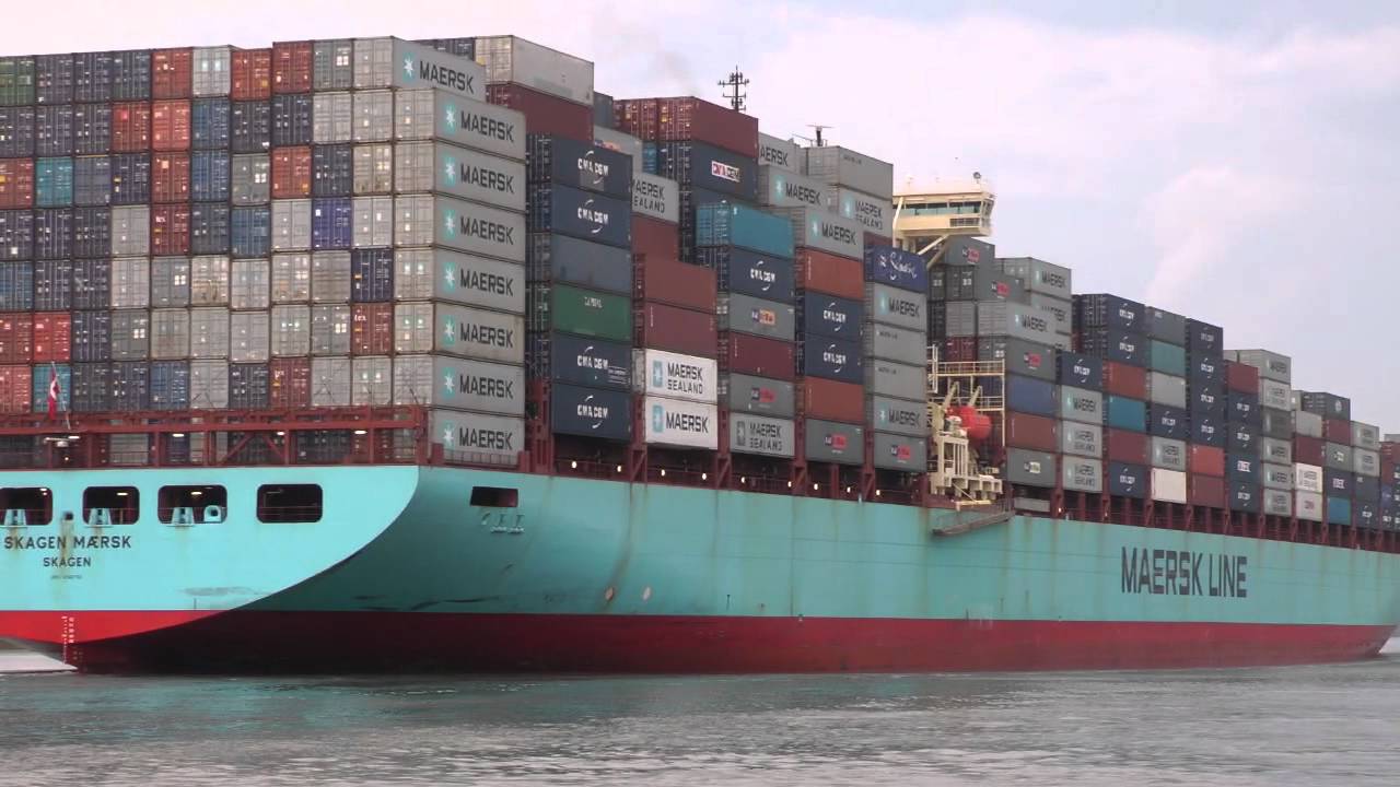 1 maersk containership