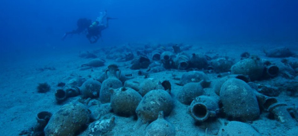 antikithyra navagio underwater