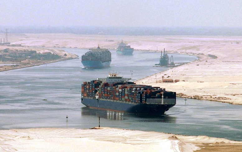 suez canal egypt
