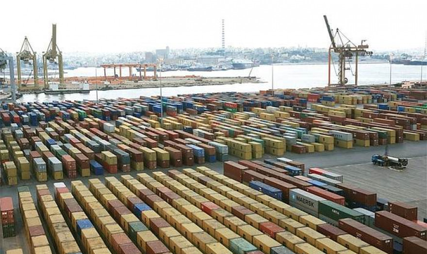 olp limani peiraia containers